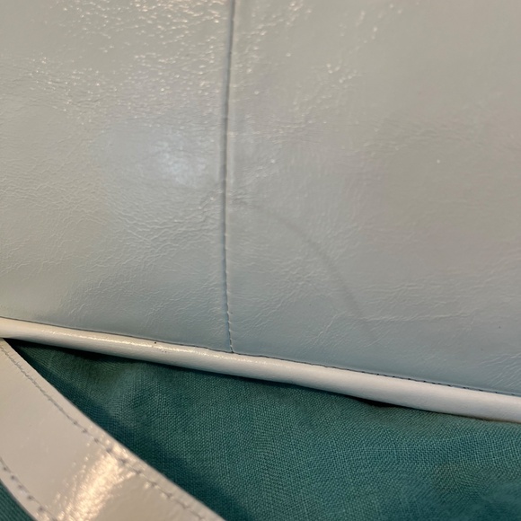 Clare V Claude - Picture 8 of 11